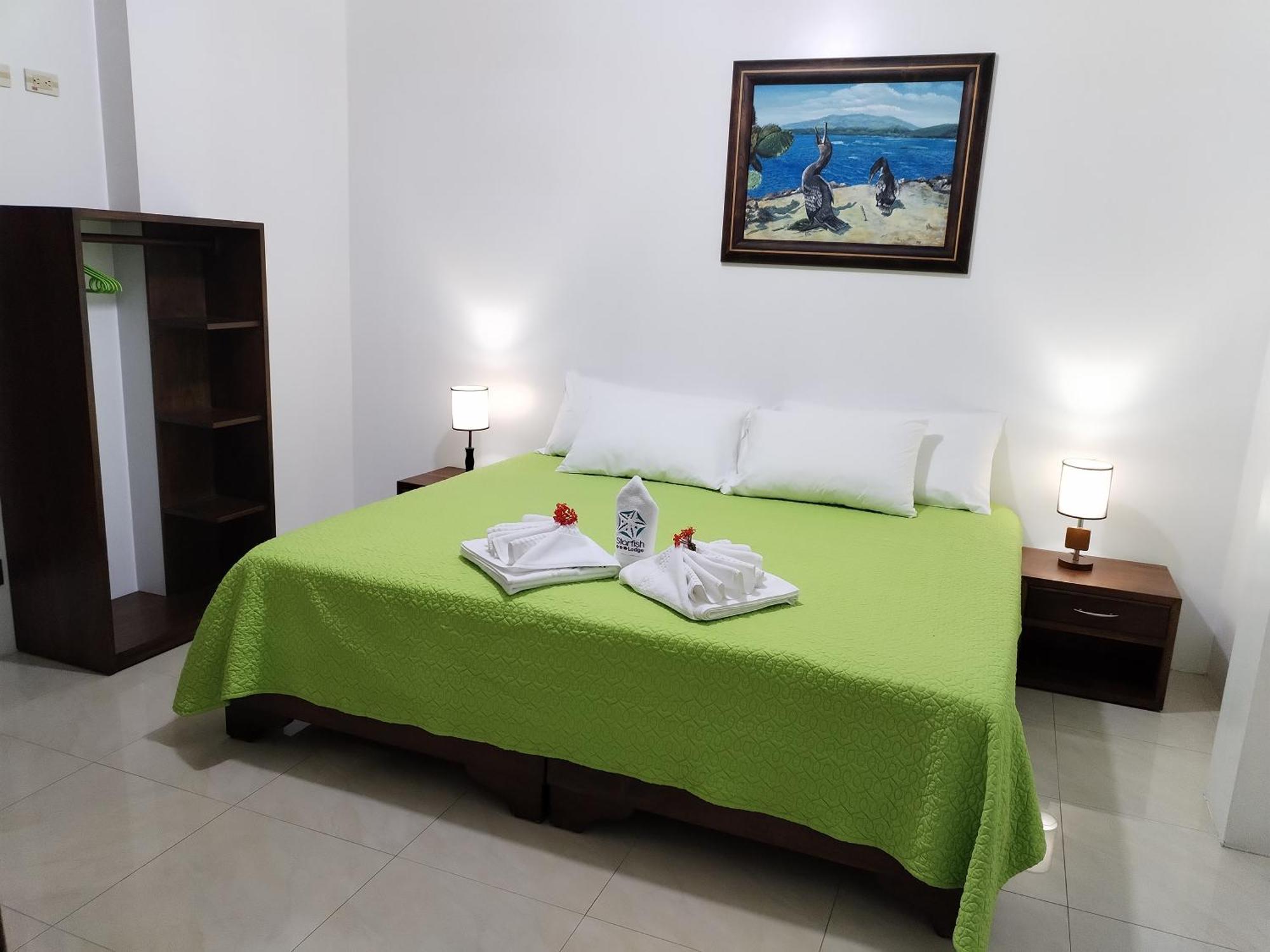 Hotel Starfish Puerto Villamil Exterior foto
