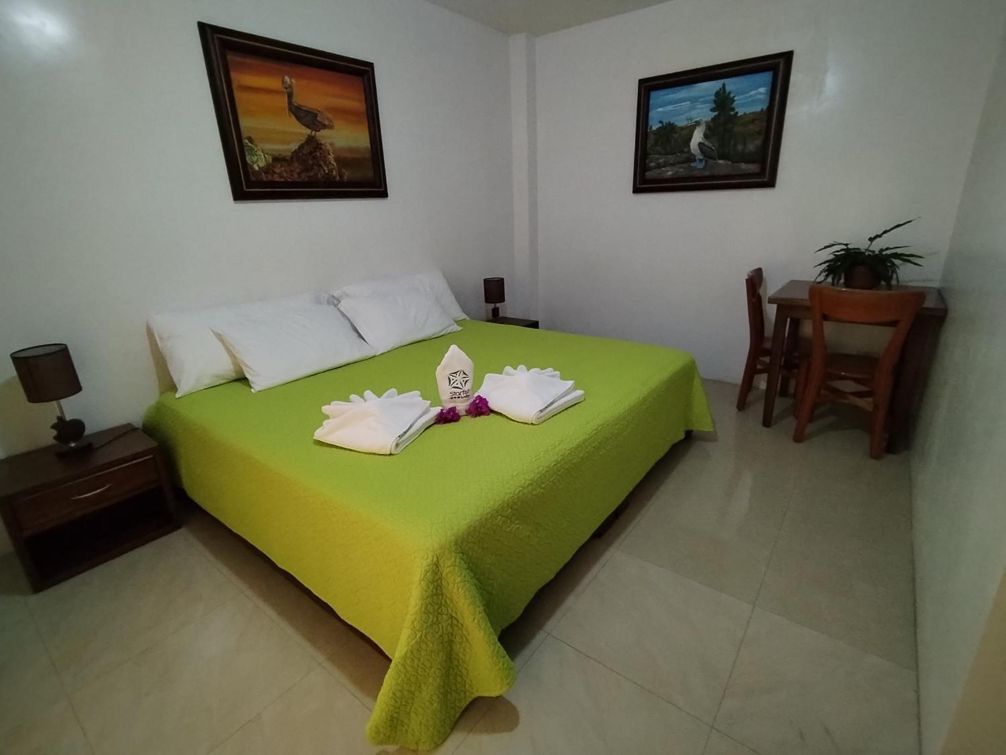 Hotel Starfish Puerto Villamil Exterior foto
